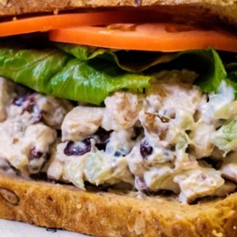 Delicious Chicken Salad: A Fresh Option